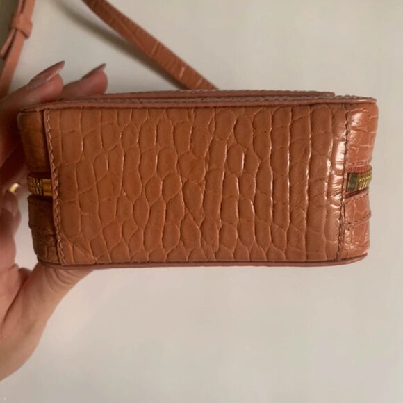 French designer A.P.C. Mini Louisette Leather Bag in Powder Pink BNWT + Dustbag - Picture 8 of 16